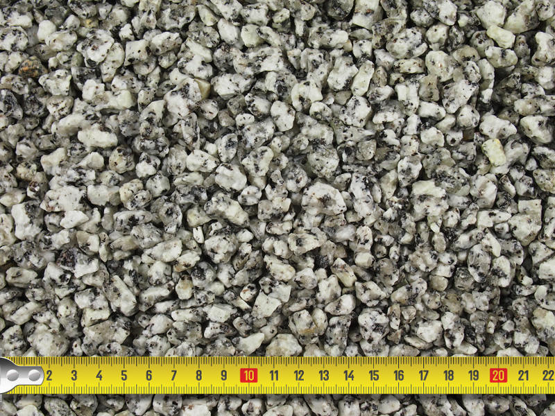 Silver Blue Granite Gravel 14mm (25 Maxi Bags)