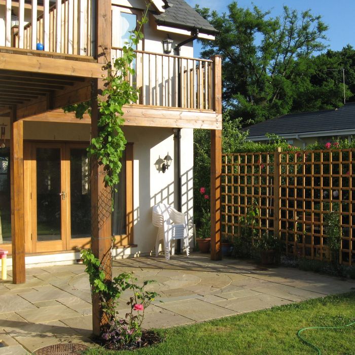 Indian Sandstone Paving Slab - Autumn Green Yard