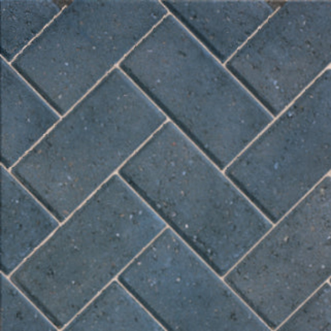 charcoal block paving driveway