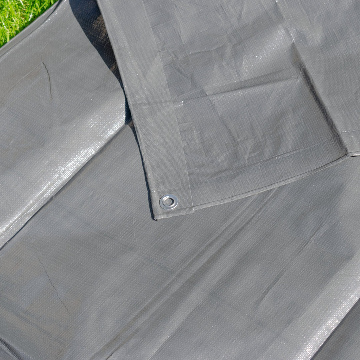 Grey L-Grade Tarpaulin with 10m of 6mm Bungee Rope and 10 x Screw Type Tarp Clips