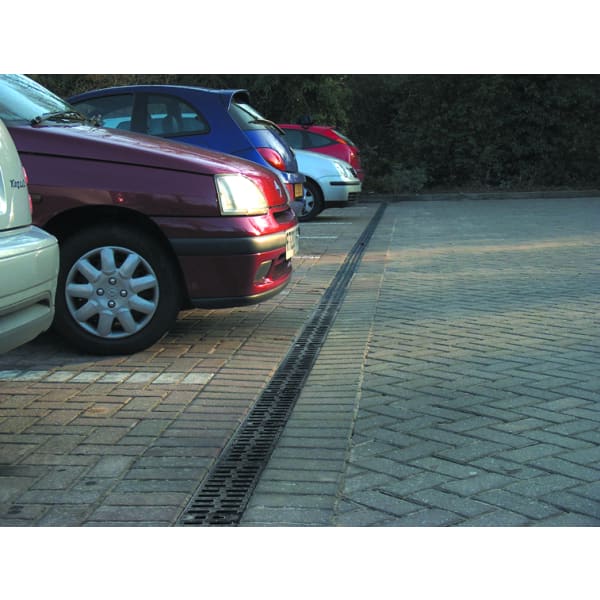 ACO HexDrain Pro Channel with Black Heelguard Gratings