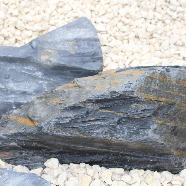 Graphite Grey Slate Rockery 150-450mm (Full Crate) - Armstrong Cheshire