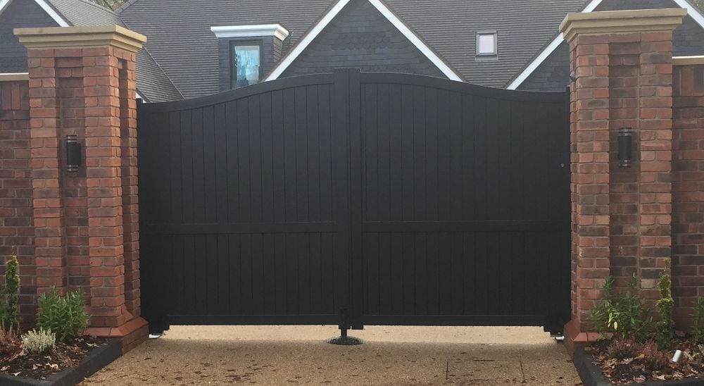 Should Driveway Gates Open In Or Out?