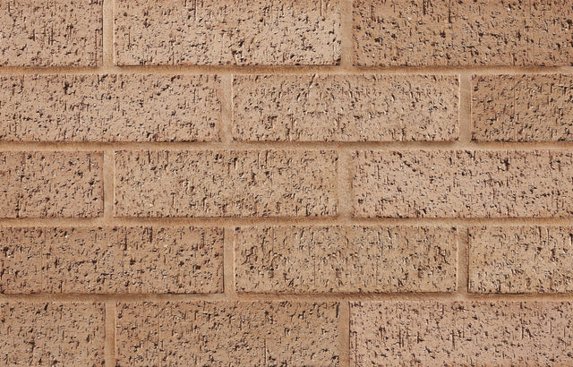 Carlton Buff Dragwire Brick 65mm