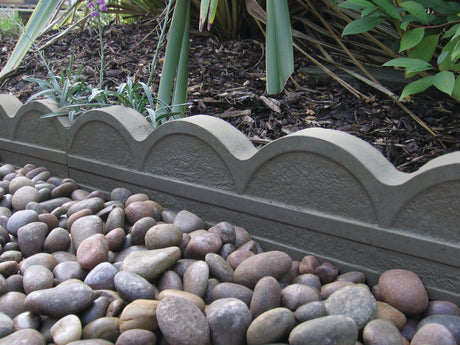 Scalloped Welsh Slate Garden