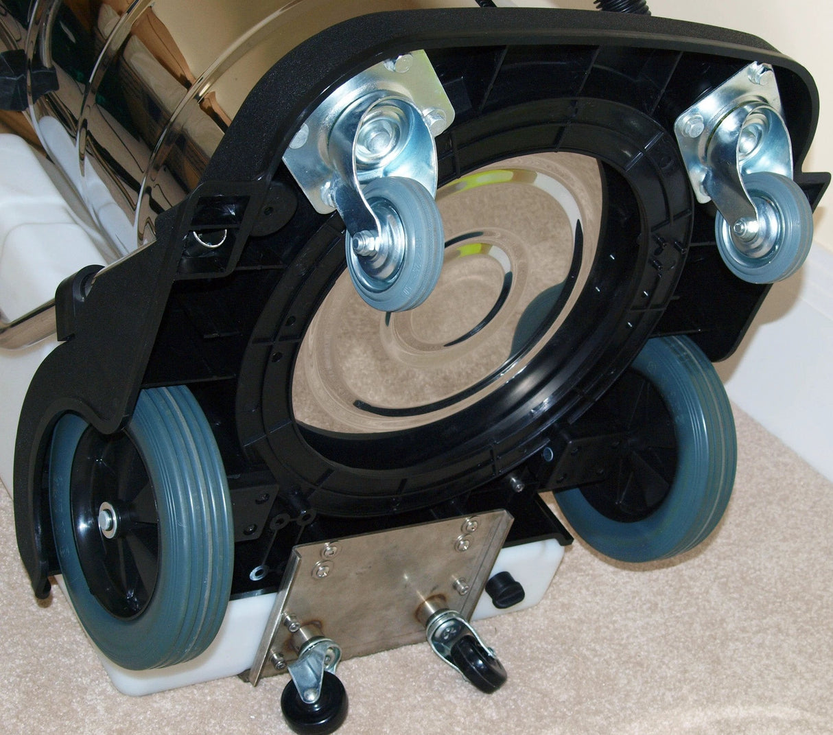 Aquarius Contractor Professional Carpet and Upholstery Cleaner - Armstrong Cheshire
