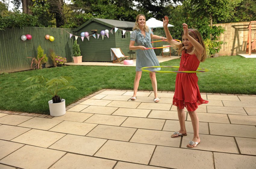 Baroque Limestone Paving Slabs Full Pack - Armstrong Cheshire