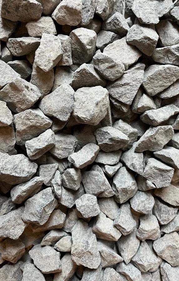 Black Basalt Gravel 20mm - 800kg bulk Bag - Armstrong Cheshire