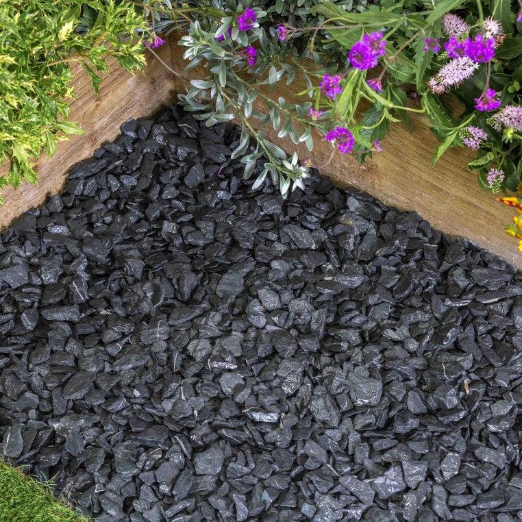 Blue Slate Chippings 20mm 20kg Bag Pallet of 49 - Armstrong Cheshire