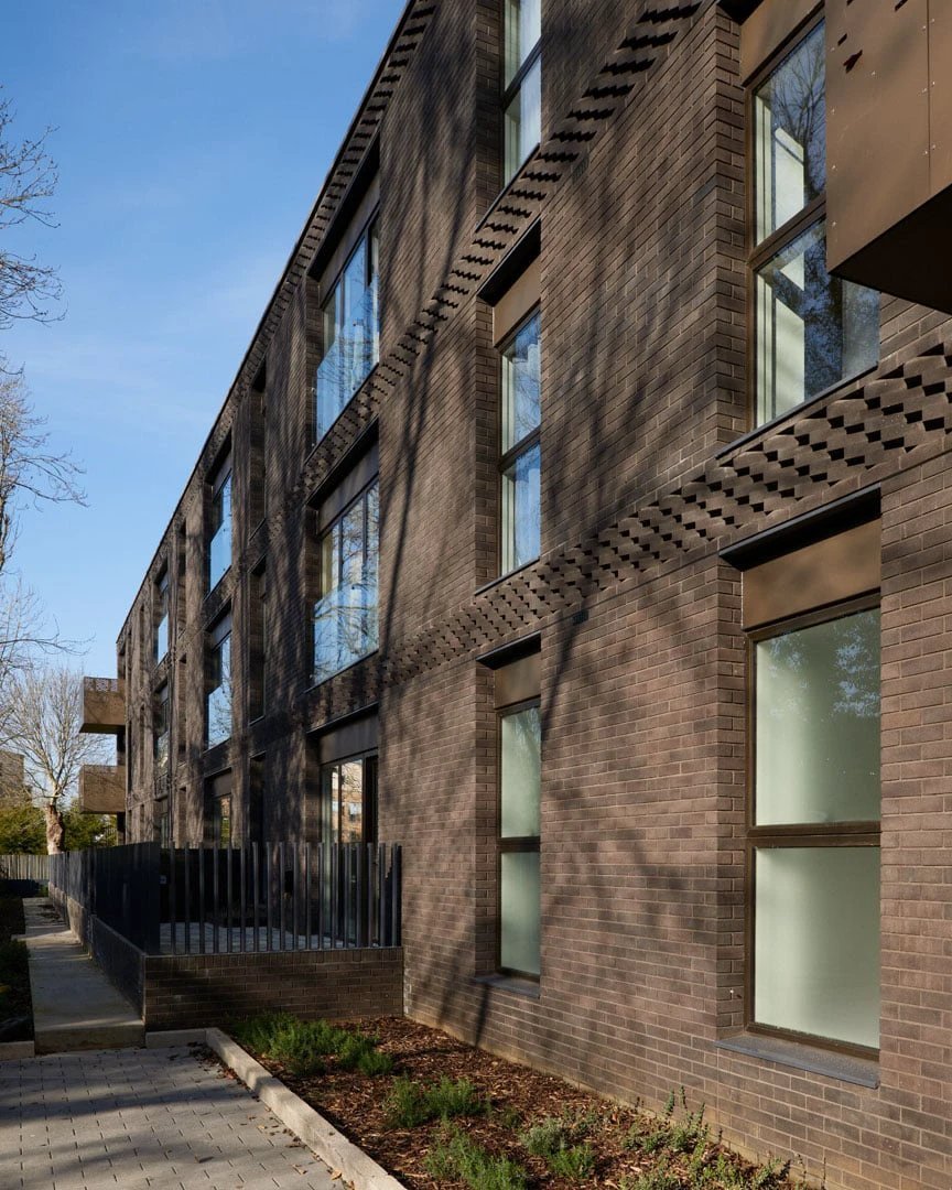 Carlton Sterling Grey Brick 65mm - Armstrong Cheshire