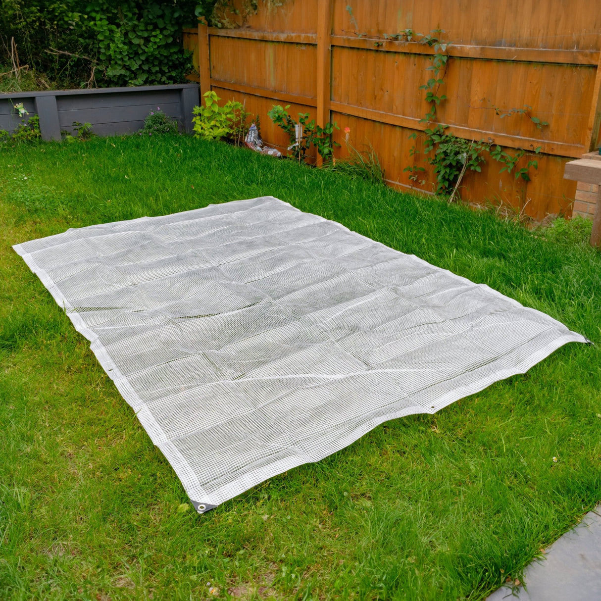 Clear M-Grade Tarpaulin with 10 Metres of 8mm Bungee Rope