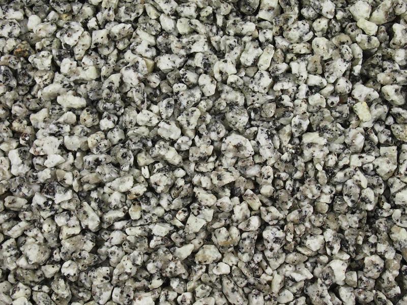 Cornish Silver Granite Gravel 14mm - 800kg Bulk Bag - Armstrong Cheshire