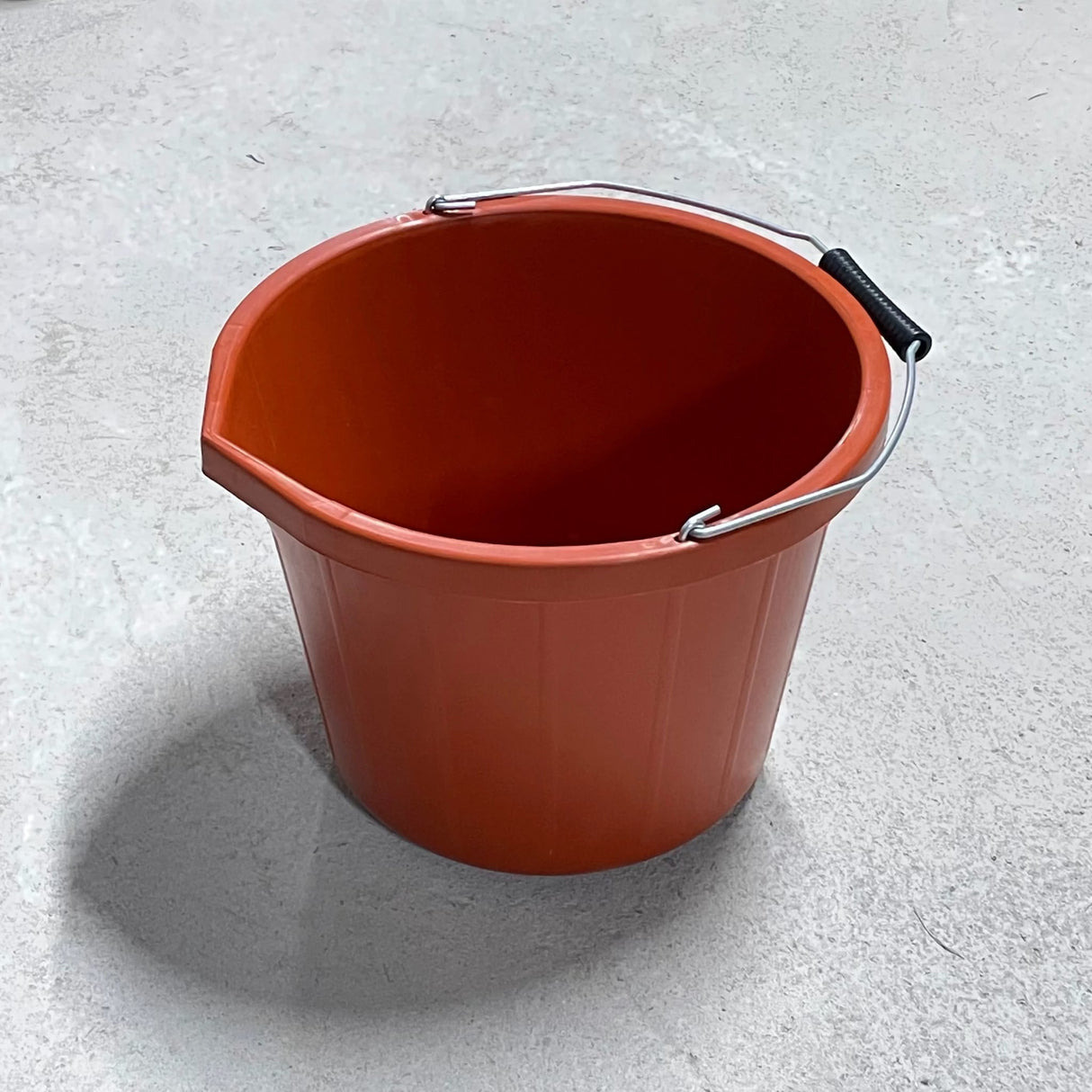 Hoddy Bucket Heavy Duty Site Bucket With 4mm Thick Handle Reinforced Rim