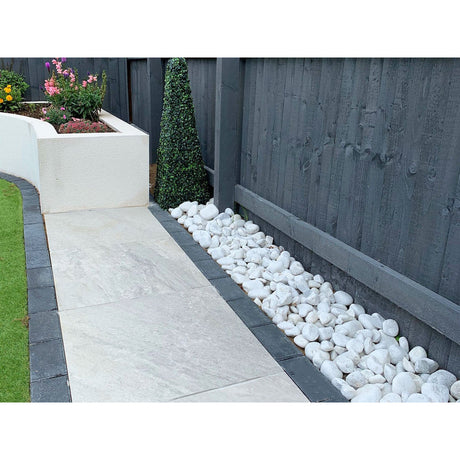 Ice White Pebbles 40-90mm 20kg Bag Pallet of 49