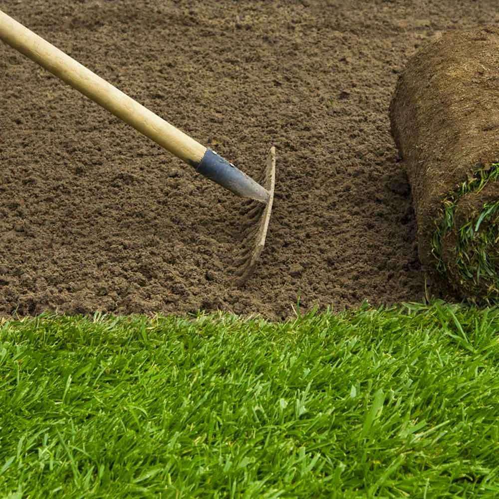 Lawnmix Welsh Topsoil for lush lawns - Armstrong Cheshire