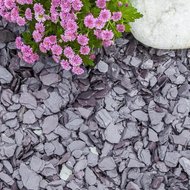 Midnight Blue Slate Chippings 20mm - 800kg Bulk Bag - Armstrong Cheshire