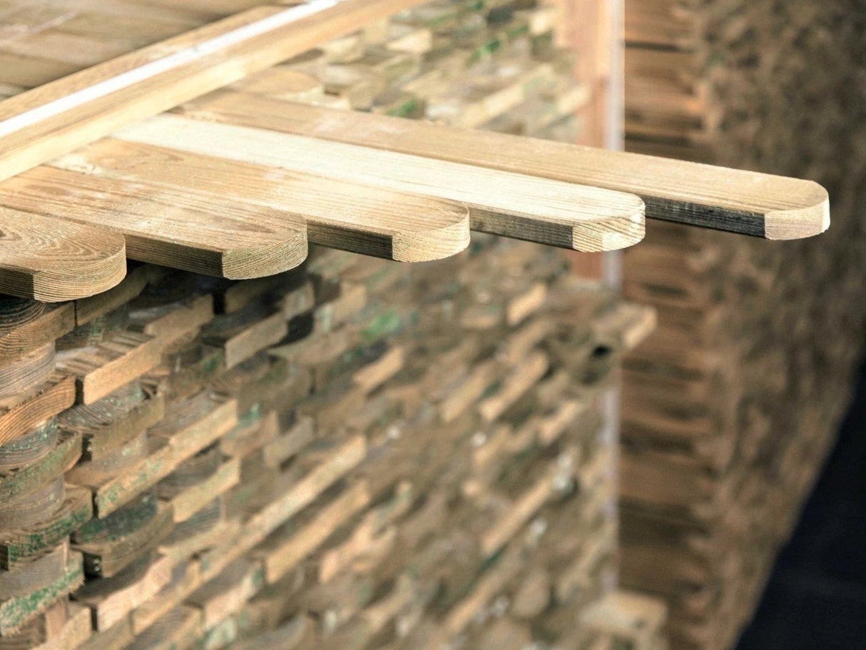 Picket Fencing Slats / Pales Round Top Green Treated Pack 10 - Armstrong Cheshire