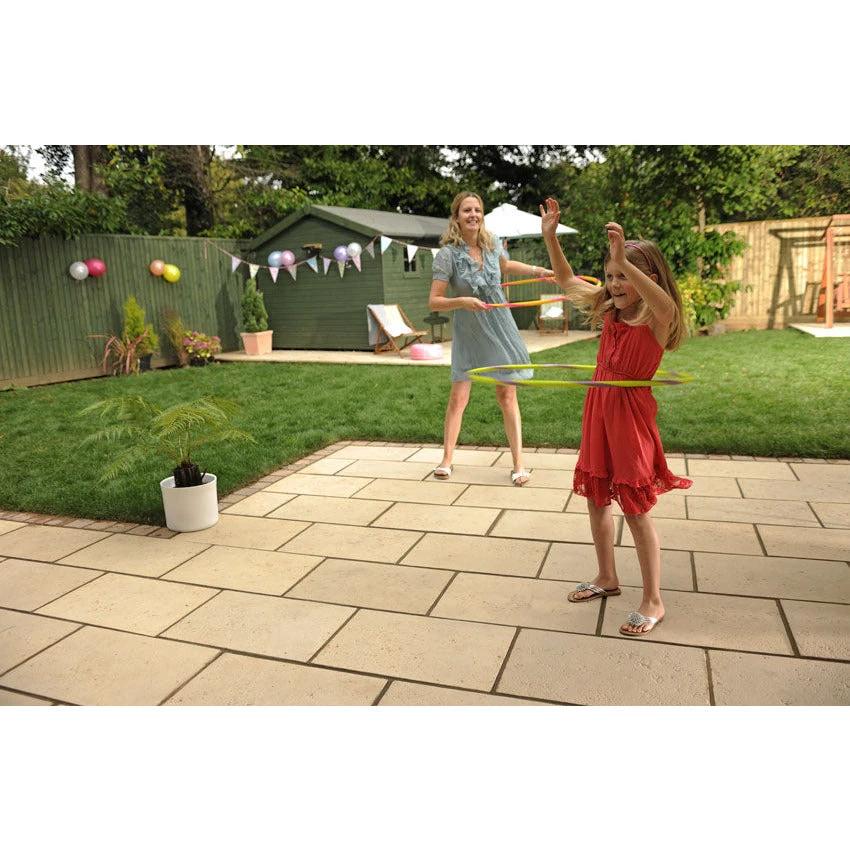 Baroque Paving Patio Kit 5.76m2 Limestone - Armstrong Cheshire