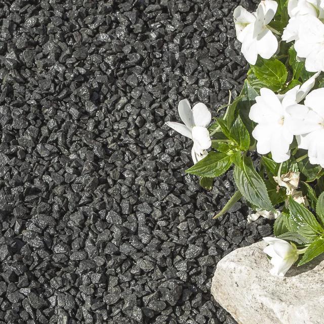 Black Basalt Gravel 10mm - 25/50 20kg Bags - Armstrong Cheshire