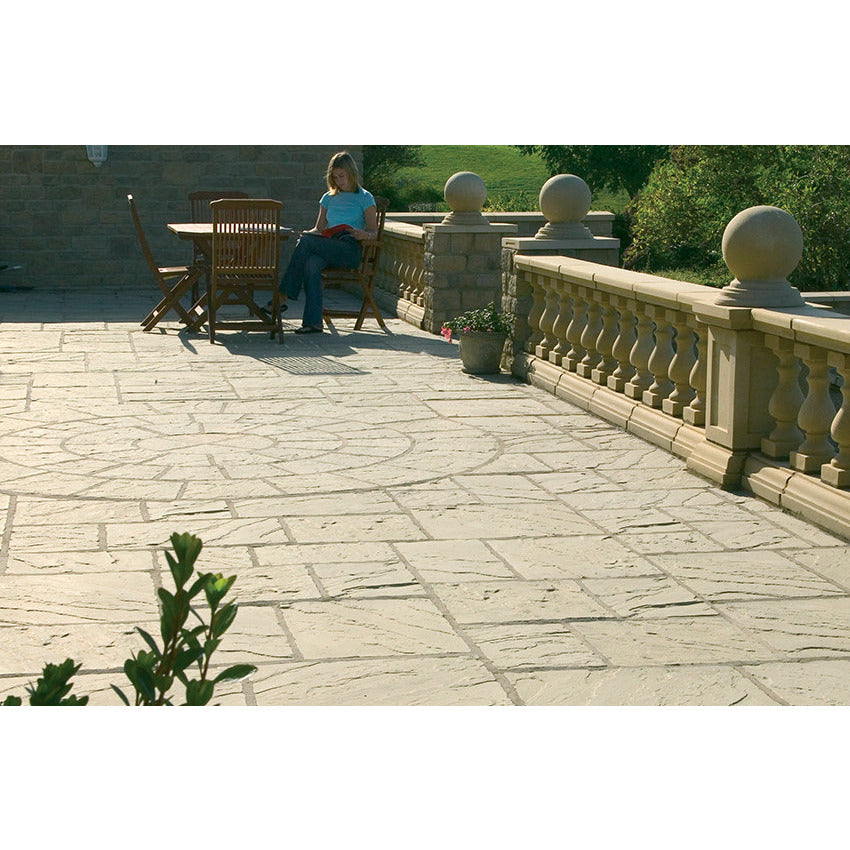 Cathedral Paving Patio Kit 7.29m2 Weathered Moss