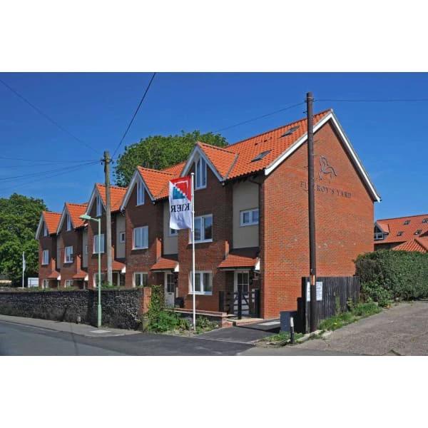 Ibstock Thakeham Red Multi Brick 65mm Pack of 475 - Armstrong Cheshire