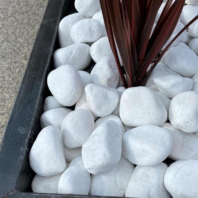 Polar White Cobbles 40-80mm Bulk Bag - Armstrong Cheshire
